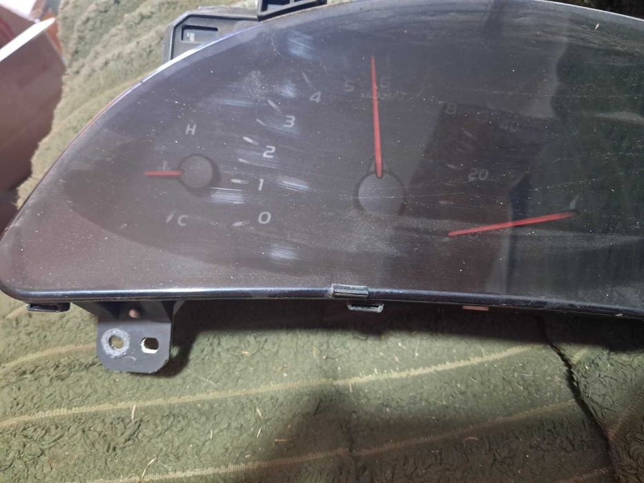 Приборка панель приборів приладів спідометр Тойота Кемрі 40 2.4 акпп