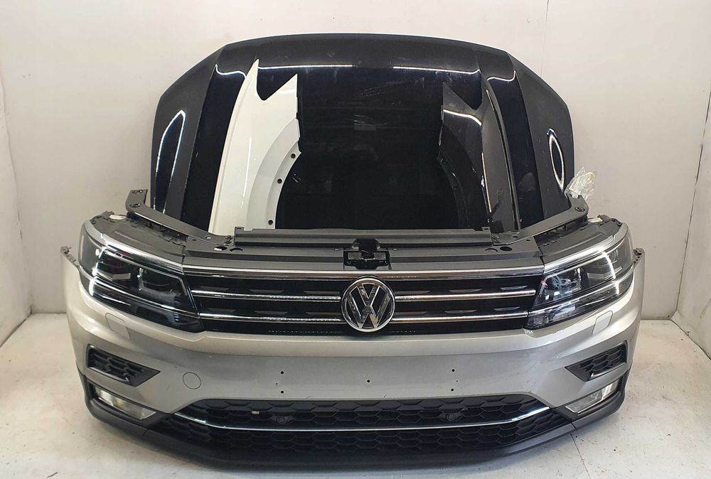 VW Tiguan II 5NA Бампер передній Дорестайл