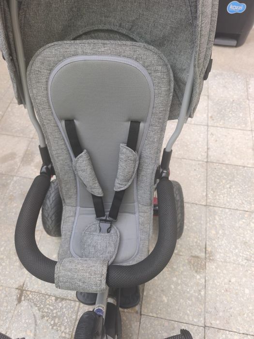 Triciclo infantil