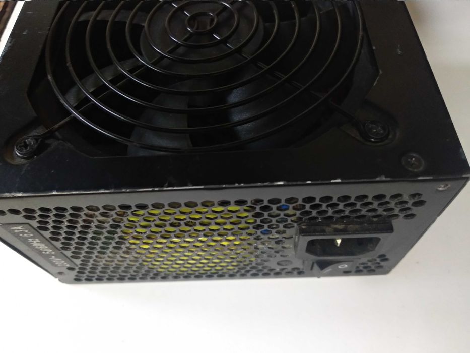 рабочий  б.п. 600 ватт  Cooler Master eXtreme Power 600W (RP-600-pcap)