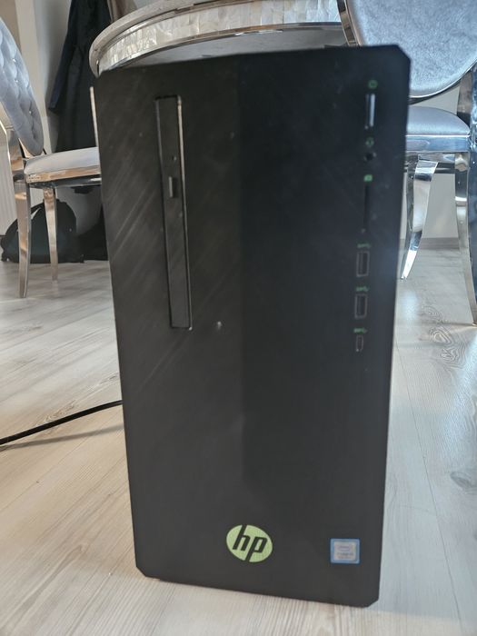 Komputer stacjonarny