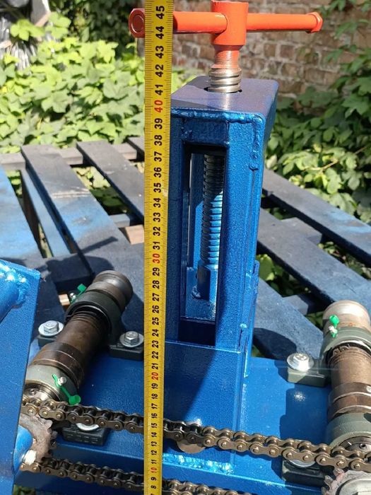 Профилегиб 80×80×2мм трубогиб с выносными валами под круглую трубу