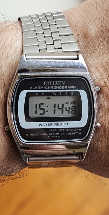 Vintage Citizen LCD LC