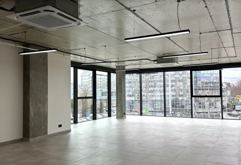 Продаж комерційного приміщення по вул. Шашкевича, площа 99 кв.м