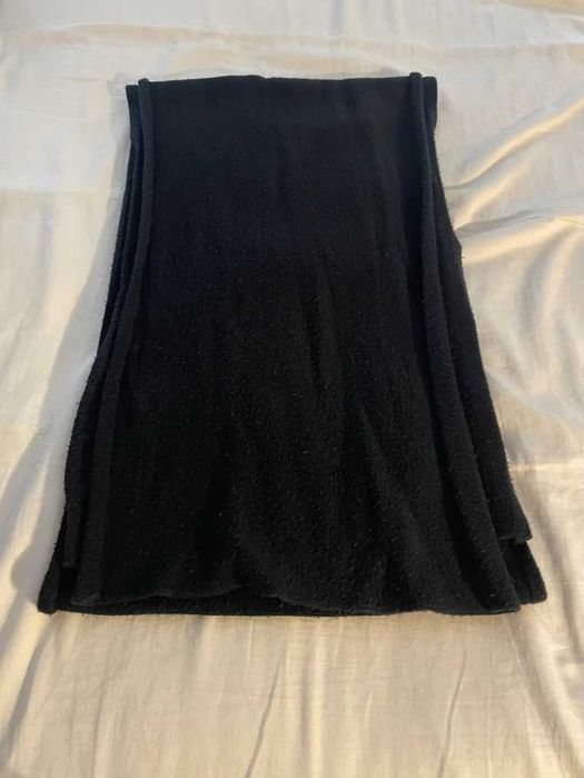 cachecol preto grande zara