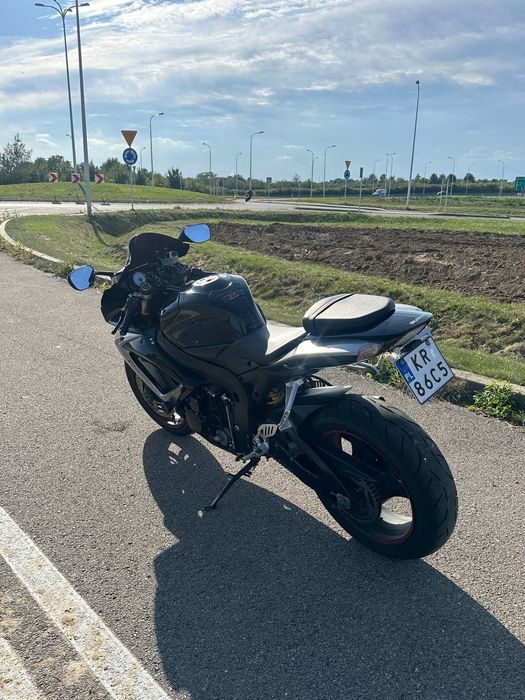 suzuki gsx-r 600