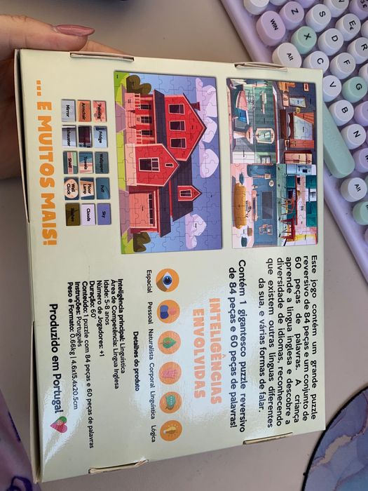 Puzzle de casa com palavras em inglês