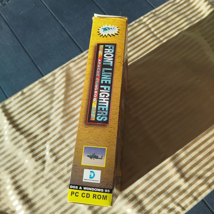 Front Line Fighters Big box pc