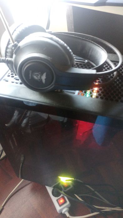 CPU AMD Vermeer e GPU AMD Navi23