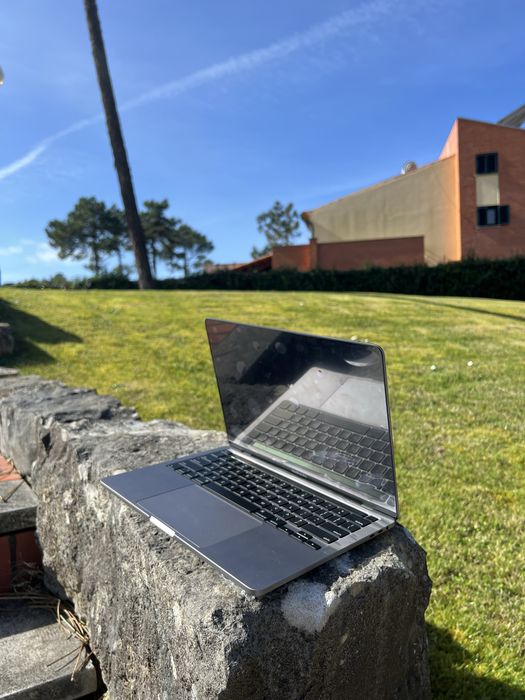 MacBook 2020 | i5 | 16GB RAM | 512GB SSD64584212933379122