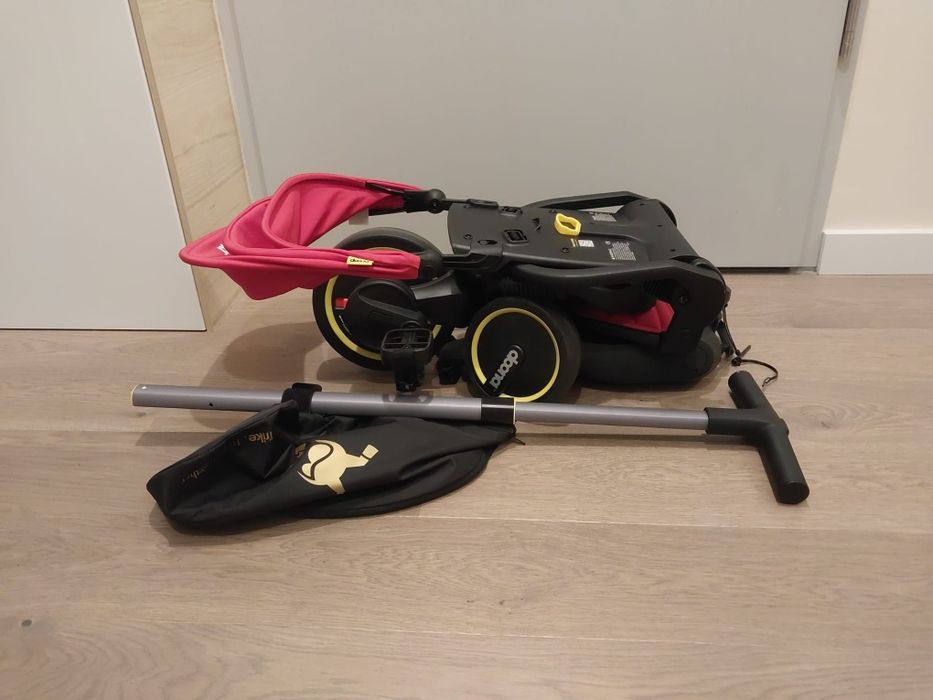 DOONA Liki trike Rowerek Trzykołowy Składany 5w1  czerwony  Flame Red