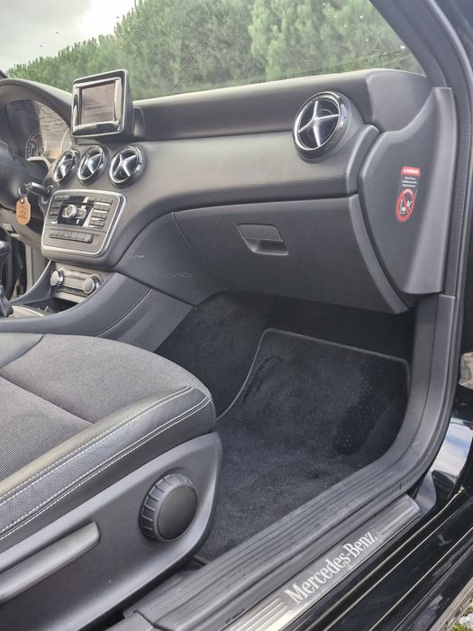 Mercedes a180 urban com Garantia