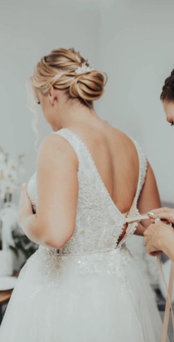 Suknia ślubna kolor szampański