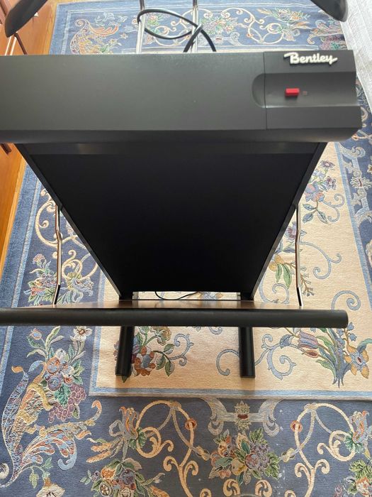 maquina de passar calças Bentley