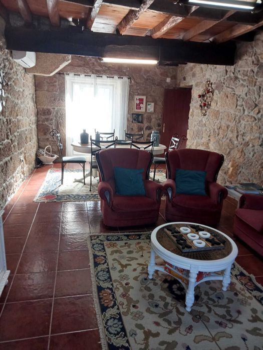 Casa de Pedra Turismo Rural com piscina . Totalmente Equipada e Privada.