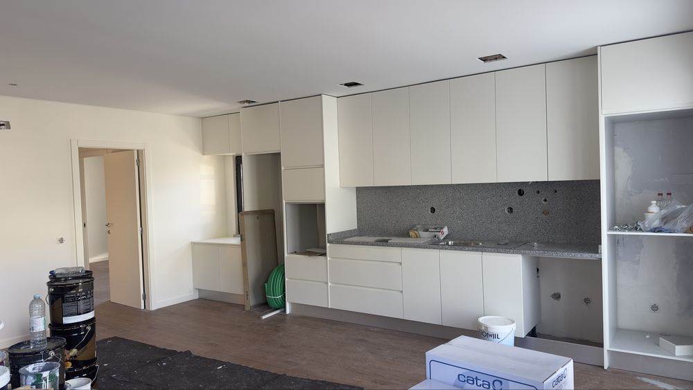 Apartamento r/c T2 novo