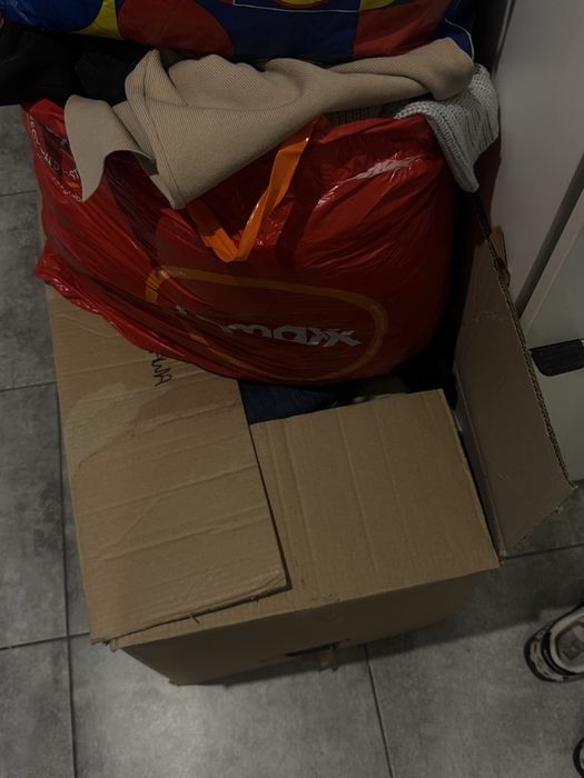 Ubrania mix rozmair XS,S sprzedam