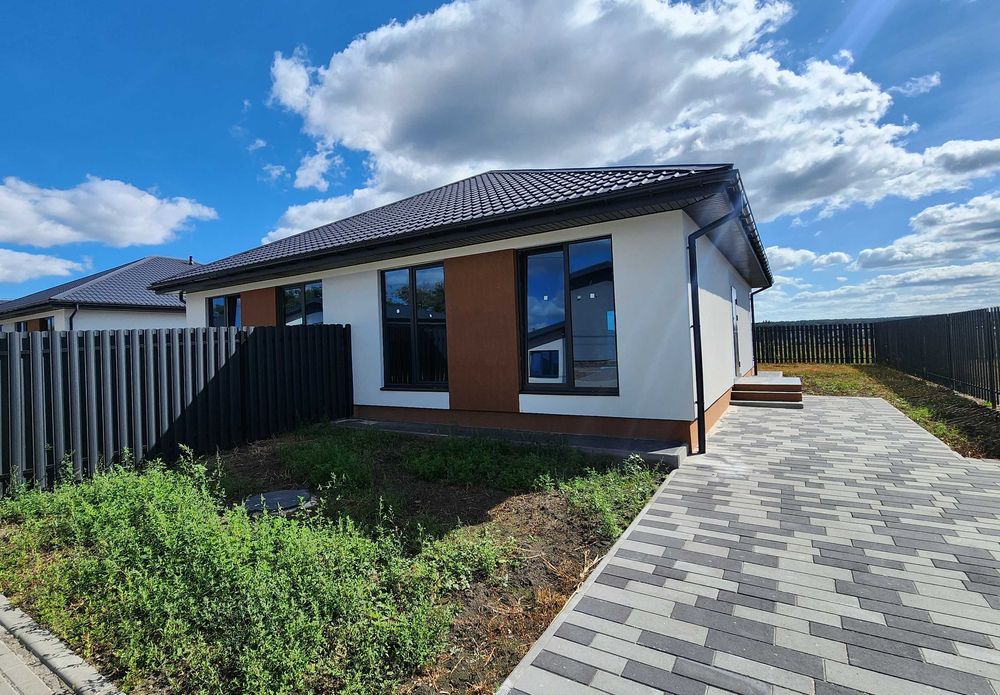 Забудовник. Продам новий будинок_дуплекс, будинок. Телефонуйте.