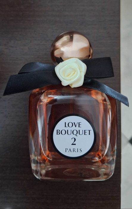 Perfume Love Bouquet 2 Paris