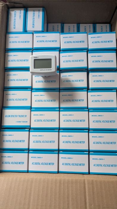 НОВІ вольтметри в розетку 220В (найнижча ціна в Україні)