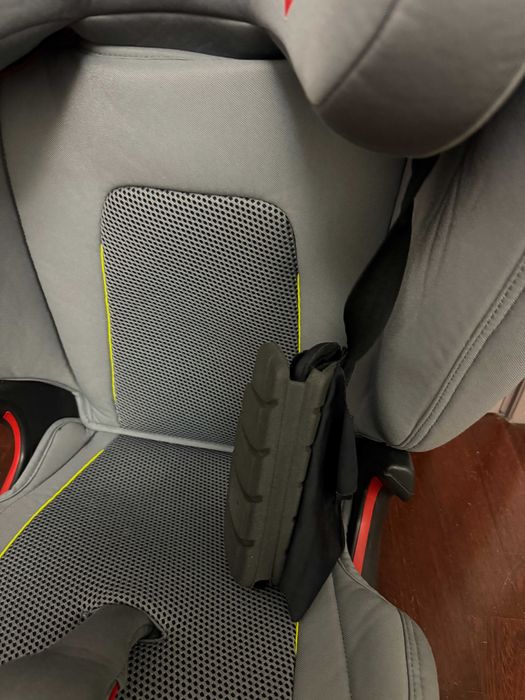 Cadeira auto Britax Romer Kidfix III S