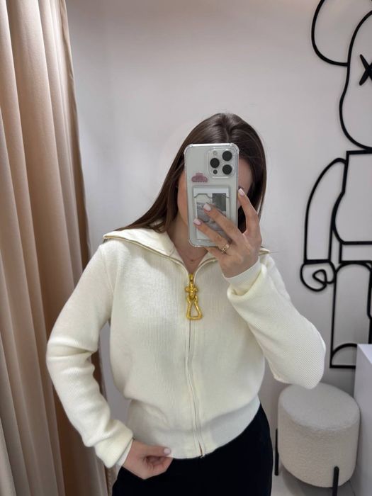 Кофта трикотаж Schiaparelli у трьох кольорах