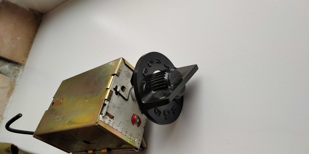 Переключатель каналов от телевизора "Сапфир-408".