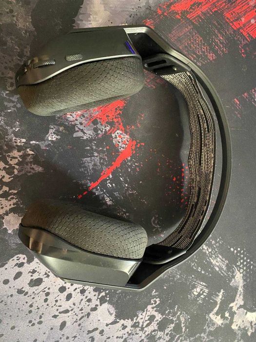 Sprzedam Logitech G733.