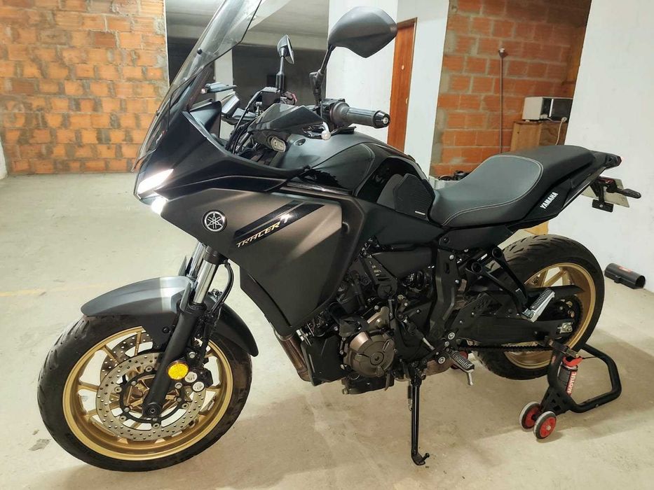 Yamaha tracer 700