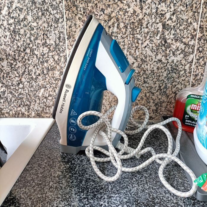 Tábua de Passar IKEA DANKA + Ferro Passar