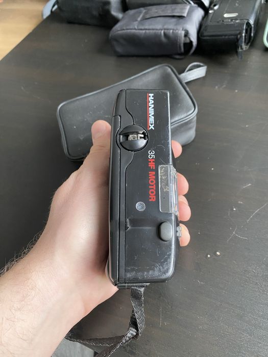 Aparat analogowy HANIMEX 35HF MOTOR z pudełkiem