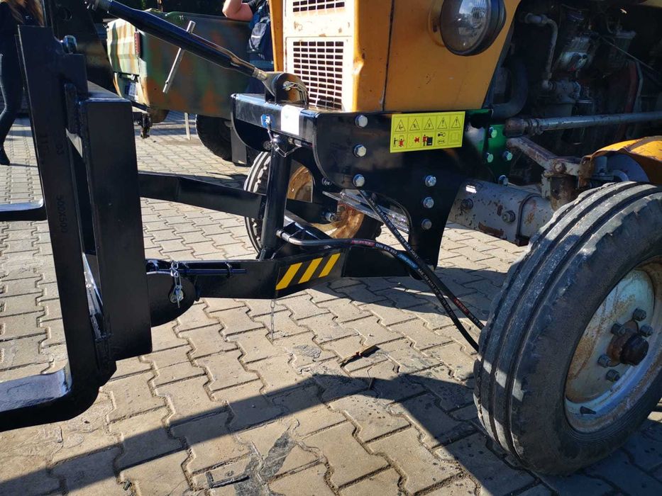 Przedni TUZ do Ursus C360 C330 3P NOWY 5211 Zetor 7211