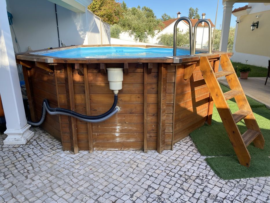 Piscina Madeira Usada 5,63 x 3,52m