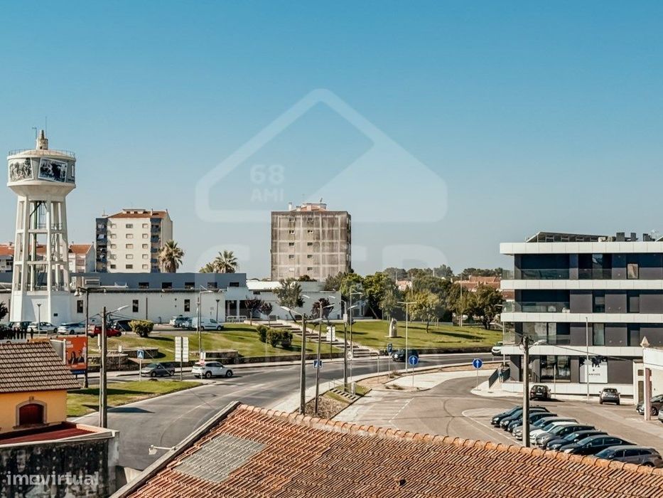 Apartamento T4 - Totalmente Central em Benavente
