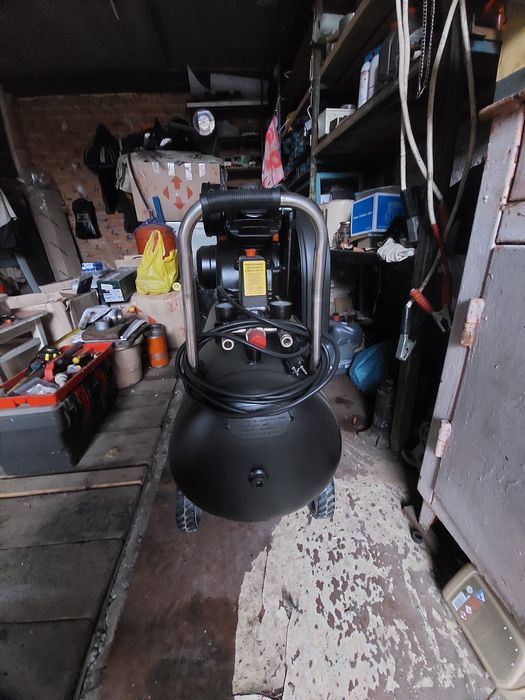 Компрессор воздушный Днепро-М 100л АС - 100 VG