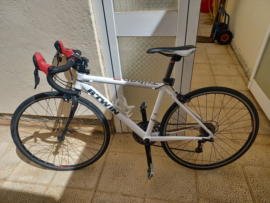 Bicicleta triban roda 25