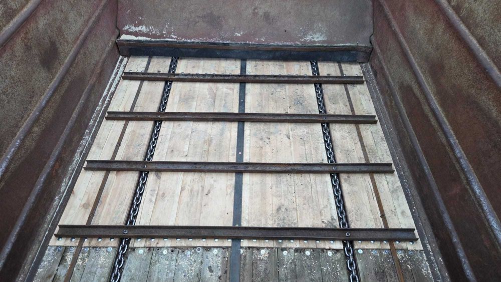 Rozrzutnik obornika BERGMANN 700 ST  7 ton