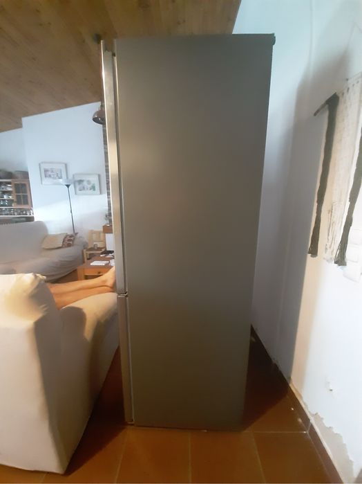 Frigorífico combinado LG - GBB61PZHMN