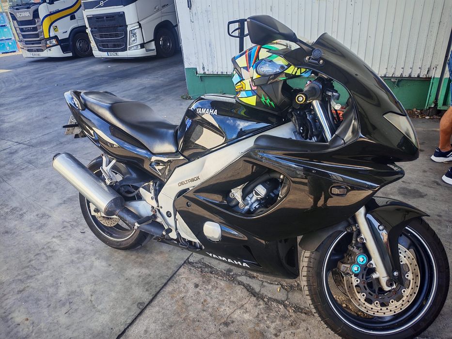 Yamaha YZF thundercat 600
