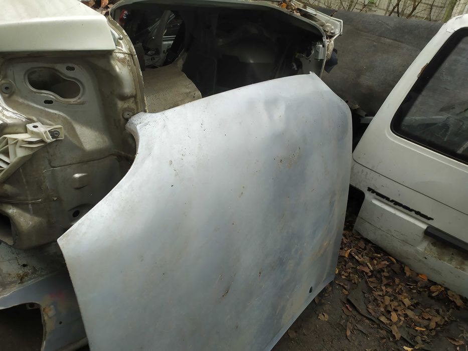 Капот Форд Ескорт Мк7 Escort Mk7