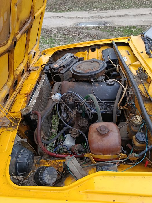 Продам Ваз 2105, на полном ходу.