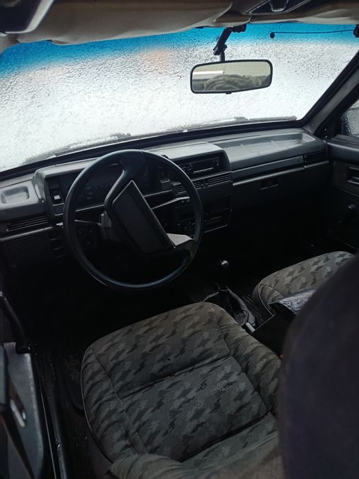 ваз21099.  2001року