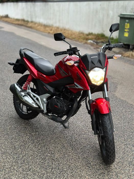 Honda CB 125F – Excelente estado (Como nova)