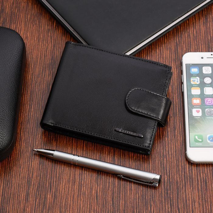 Skórzany portfel męski z systemem antykradzieżowym czarny wytrzymały