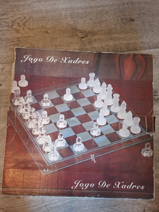 Jogo de xadrez vidro