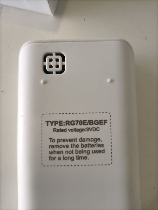 Comando infravermelho Midea