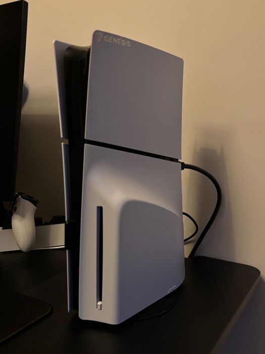 Konsola PS5 slim z napędem + pamięć na 1 TB