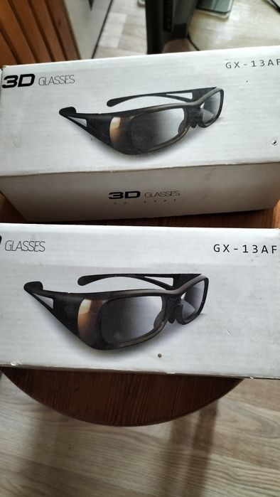 Akcesoria oraz okulary 3D aktywny.