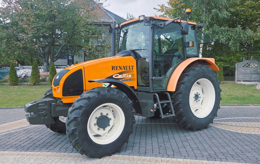 RENAULT CELTIS 436RX Mechaniczny Sprowadzony 5500MTg