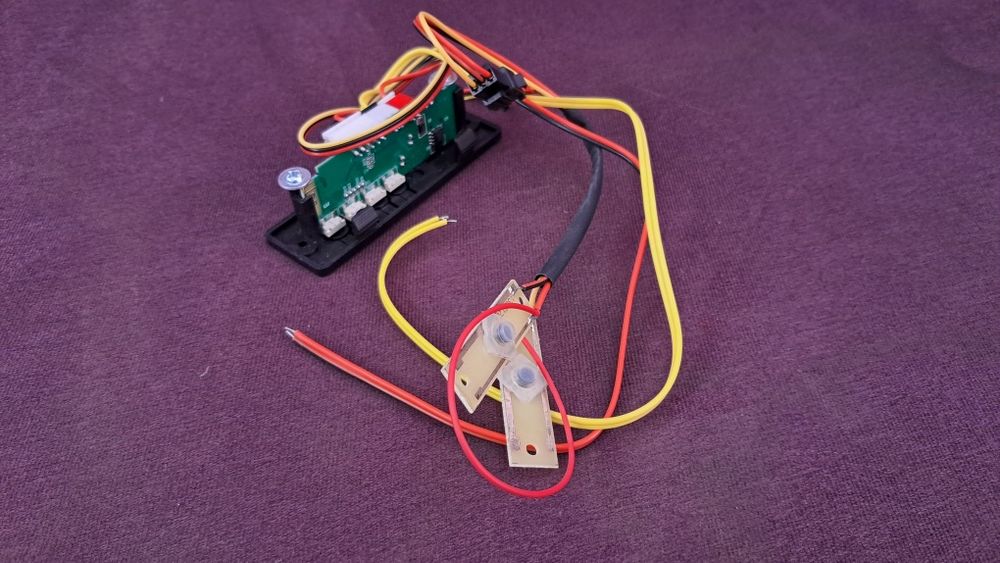 Музыкальный плеер USB для электромобиля детского 12v